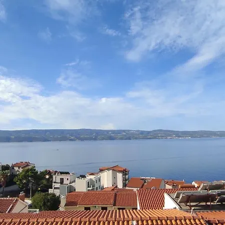 Pansion Nevera * Omiš